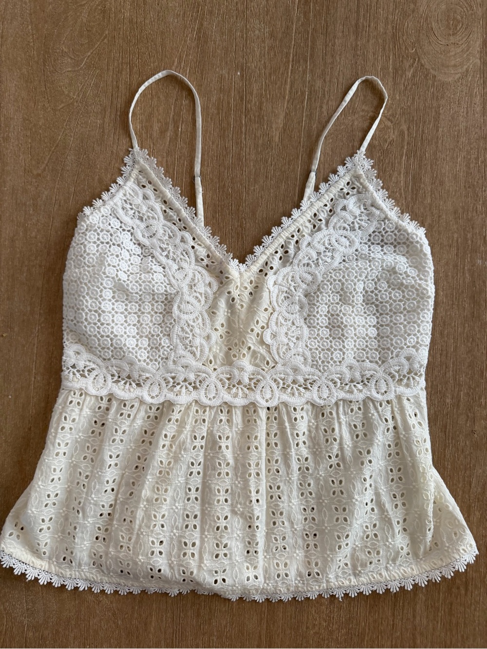 Abercrombie & Fitch White Eyelet Lace Cami Tank Top Size Small